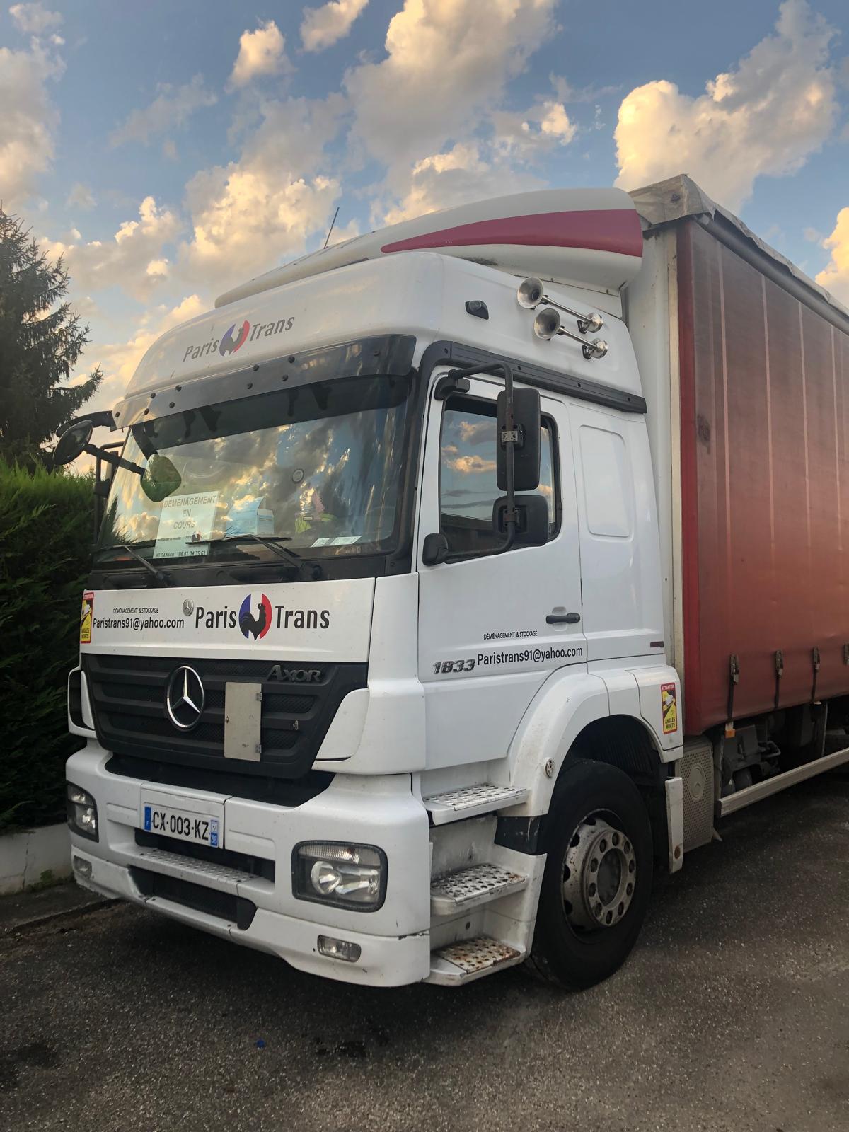 Camion PARIS TRANS SERVICE